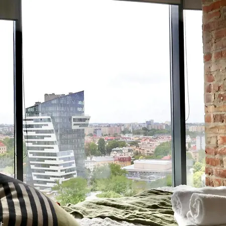Capital Towers Altisse Apartment