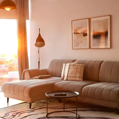 Apartment Capital Towers Altisse
