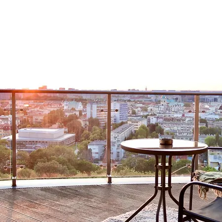 아파트 Capital Towers Altisse *